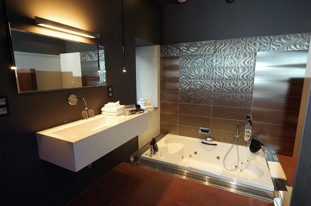 דורבורי Hotel Saint-Amour מראה חיצוני תמונה